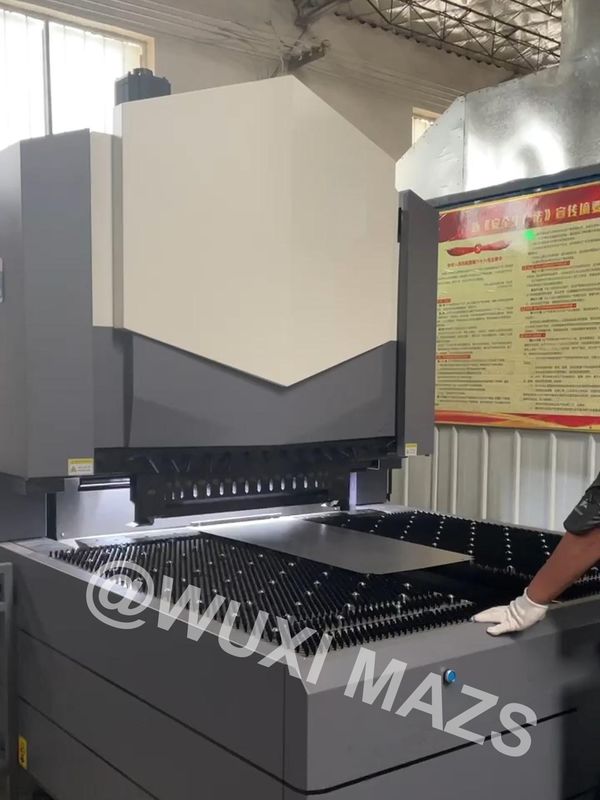25KW Panel Bender Machine 0.35mm Bending Height  170mm Sheet Metal Press Brake