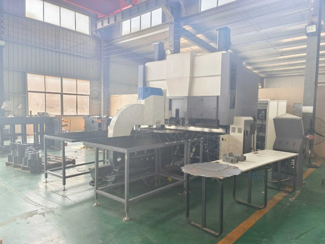 21 Axis Edge Bender Machine 3mm Max Bending Thickness 0 - 180° Bending Angle